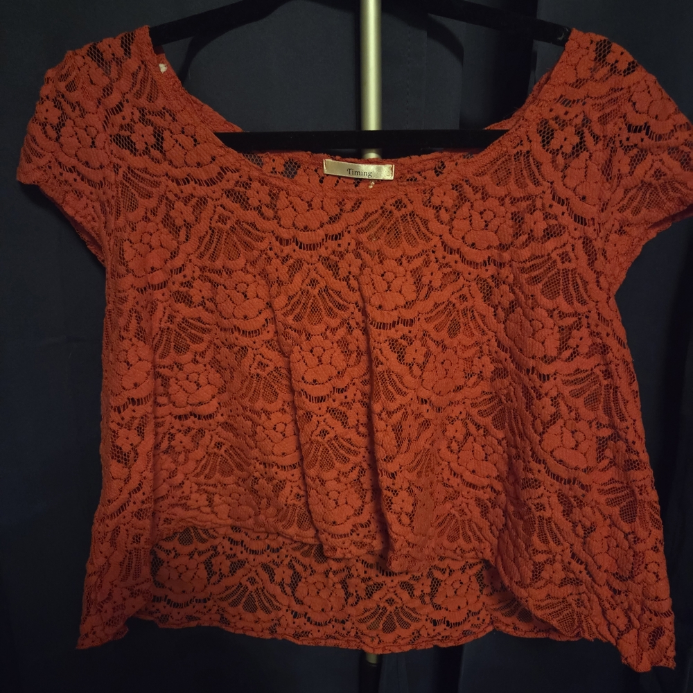 TIMING Lace Crop Top [Red-Orange], Size MEDIUM [EUC]